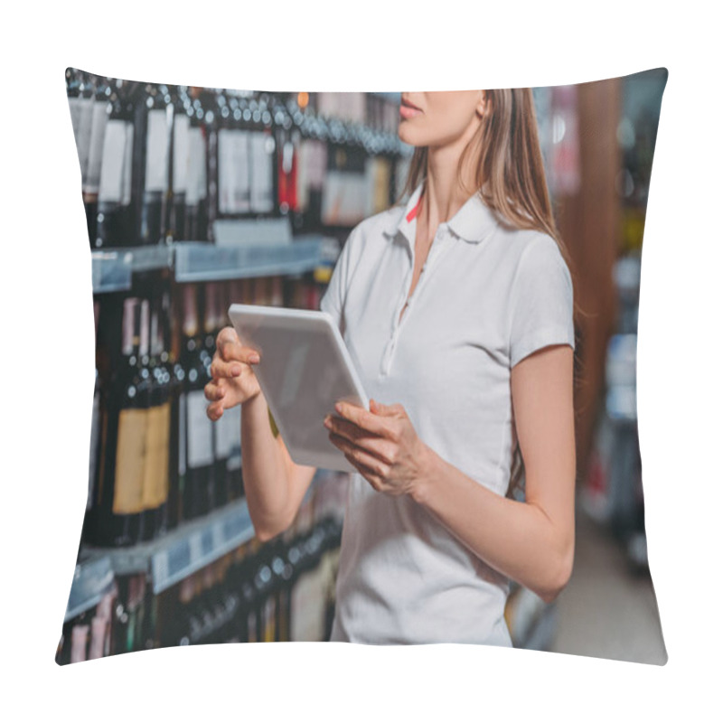 Personality  Cropped Shot Of Shop Assistant With Digital Tablet In Hypermarket Pillow Covers