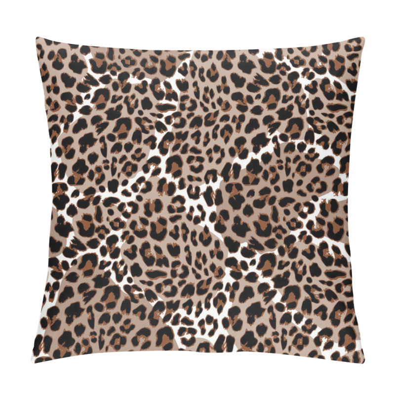 Personality  Leopard Or Jaguar Seamless Pattern. Modern Animal Fur Design. Vector Illustration Background Pillow Covers