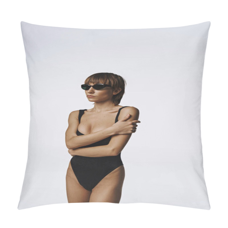 Personality  A Stylish Young Woman Wearing A Black Bathing Suit And Glasses. Pillow Covers