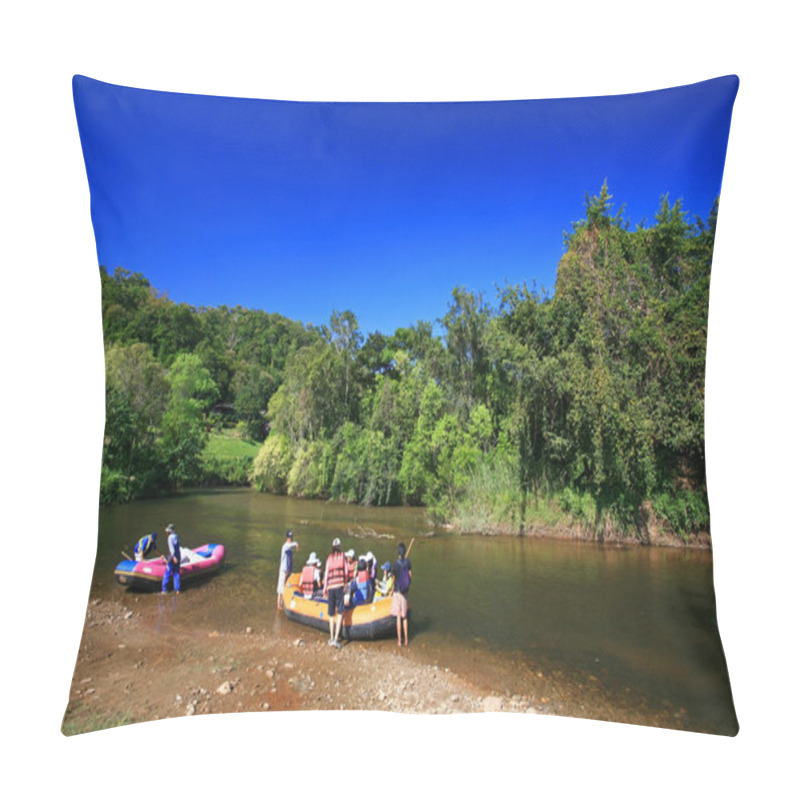 Personality  Rafters In A Inflatable Raft Pillow Covers