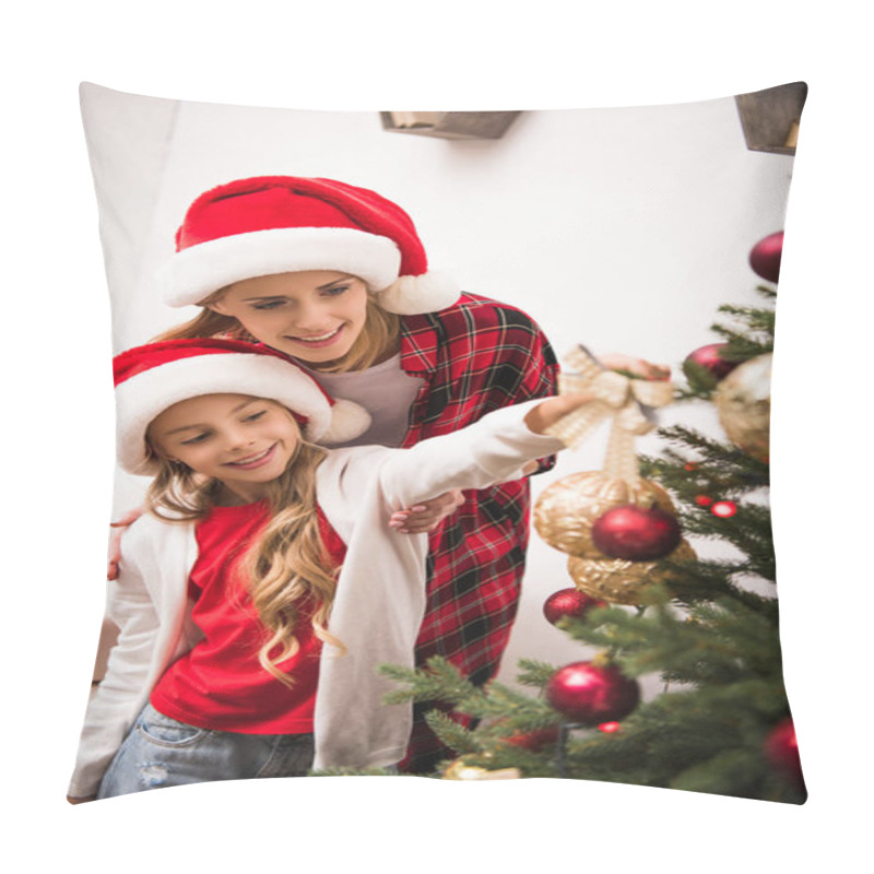 Personality  Mother And Daughter Decorating Christmas Tree Pillow Covers