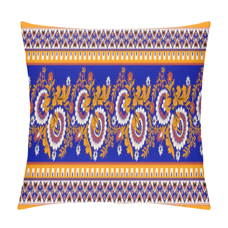 Personality  Floral Design Repeat Border With Different Size. Pillow Covers