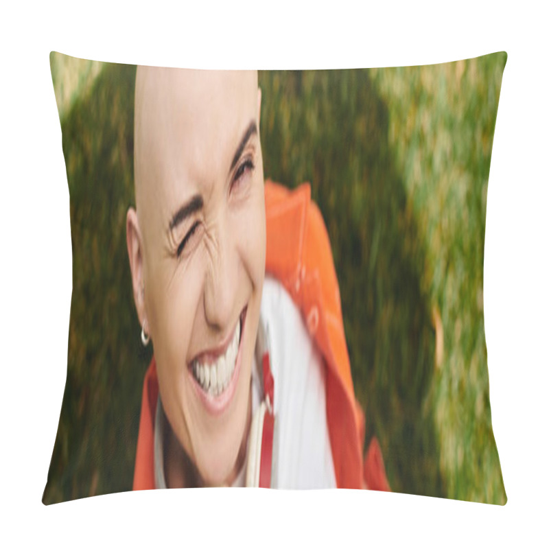 Personality  A Cheerful Bald Woman With Alopecia Beams With Joy While Soaking Up The Sun In The Park. Pillow Covers