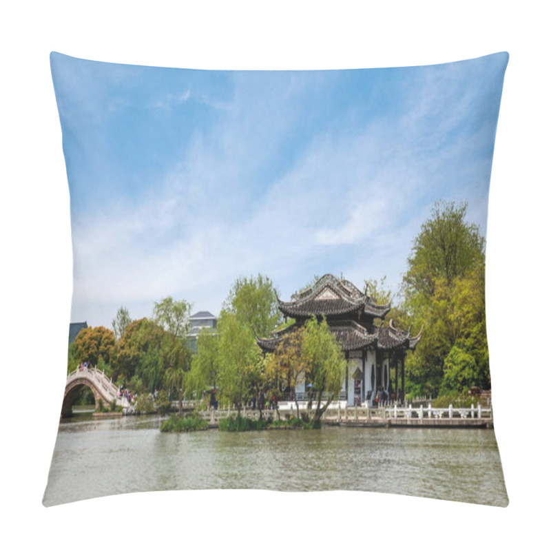 Personality  Yangzhou Slender West Lake Garden Architecture Pillow Covers