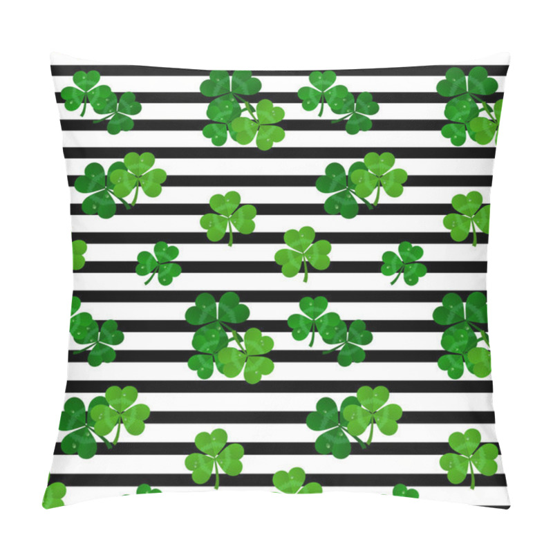 Personality  Vector Stripes Seamless Black And White Pattern With Green Shamrocks Pillow Covers