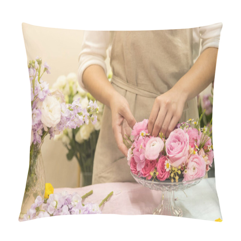 Personality  Close Up Of Young Woman Arranging Beautiful Pink Rose Flower Bou Pillow Covers