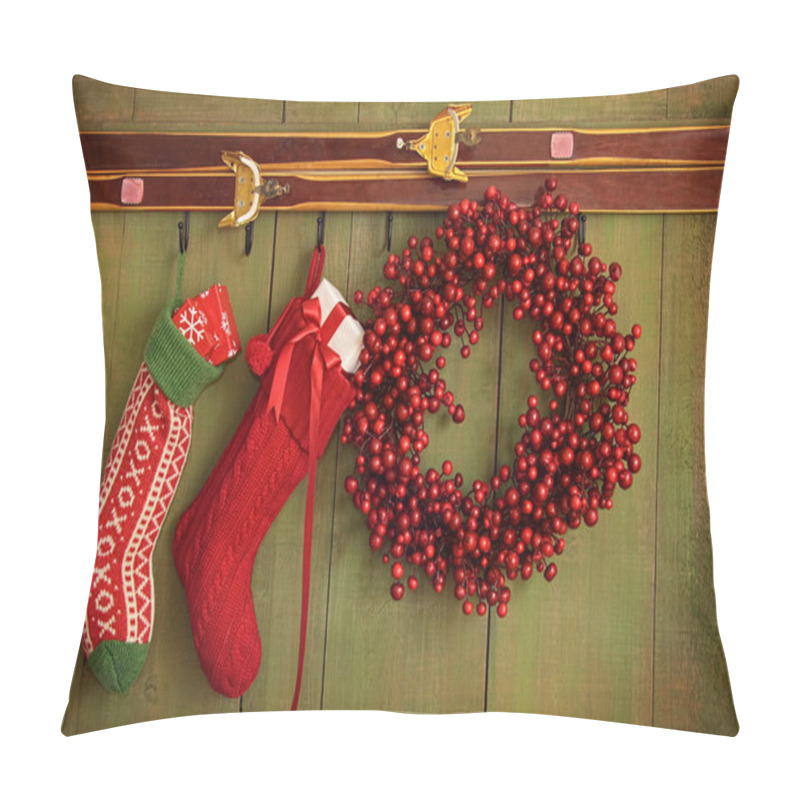 Personality  Christmas Stockings And Wreath Hanging On Wall Pillow Covers