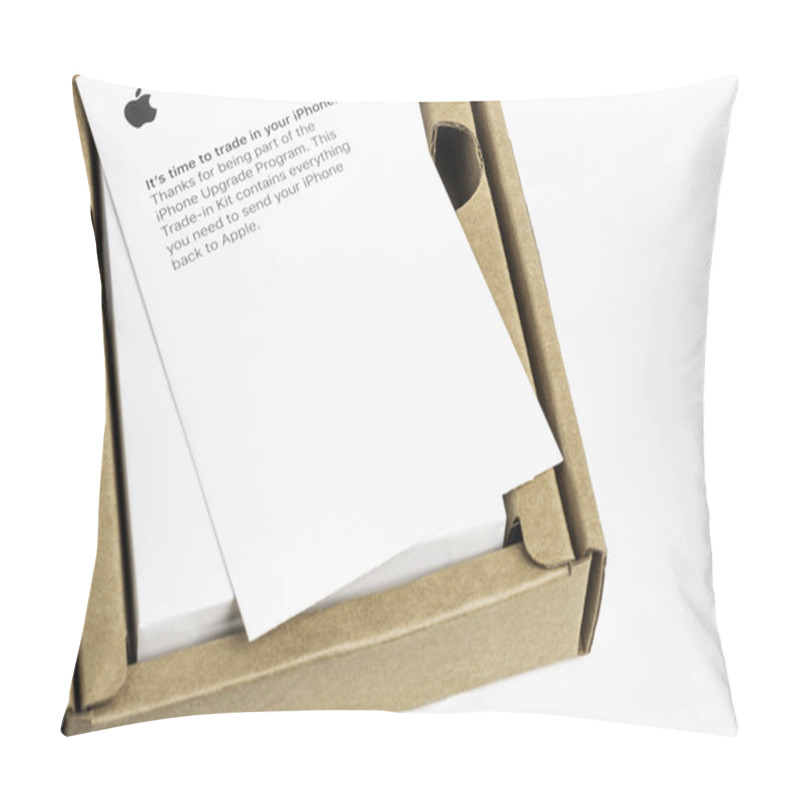 Personality  Apple IPhone Trade-In Box Pillow Covers