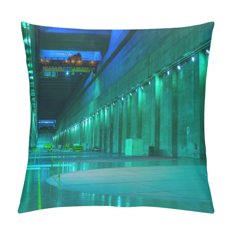 Personality  Itaipu Pillow Covers