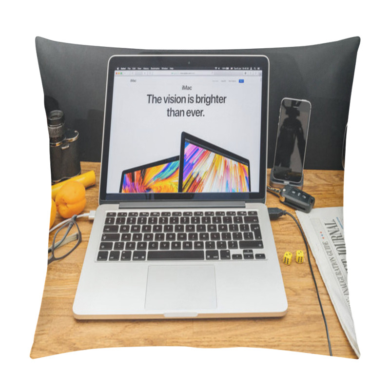 Personality  Apple Computers At WWDC Latest Announcements Of IMac Pillow Covers