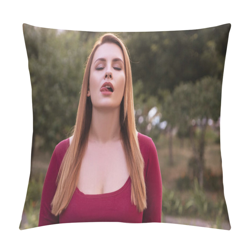 Personality  Woman Imitate Orgasmic Face. She Wear Casual But Sexy Outfit And Standing In Park. Summer Evening Portrait With Space For Hext. Pillow Covers