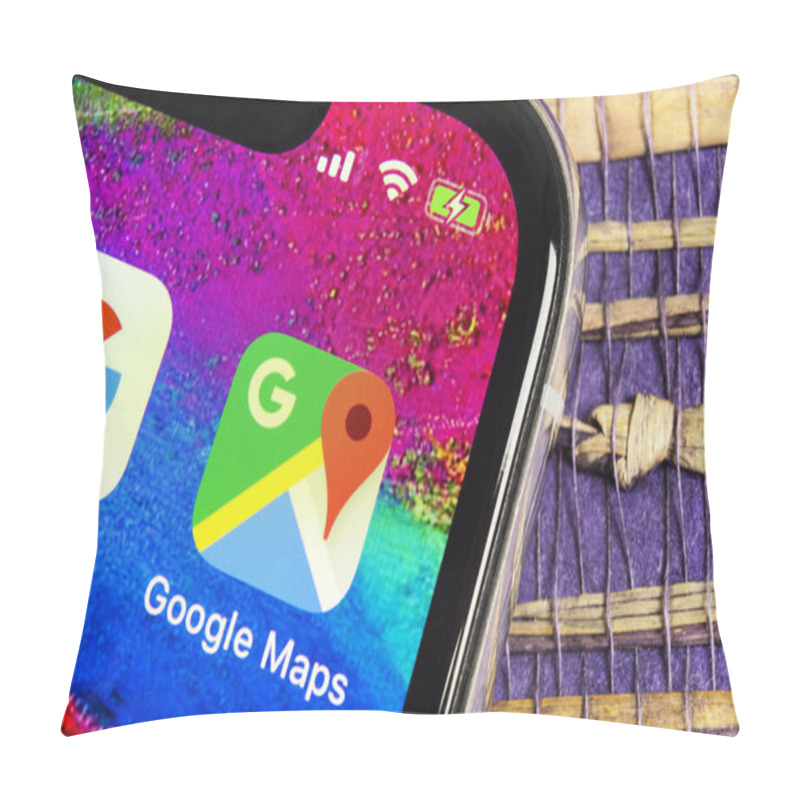 Personality  Sankt-Petersburg, Russia, February 17, 2019: Google Maps Application Icon On Apple IPhone X Screen Close-up. Google Maps Icon. Google Maps Application. Social Media Network Pillow Covers