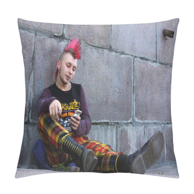 Personality  Punk On The Street Reading Sms Pillow Covers