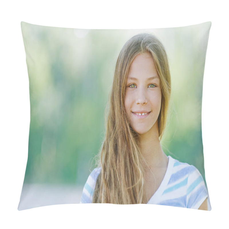 Personality  Smiling Teenage Girl Pillow Covers