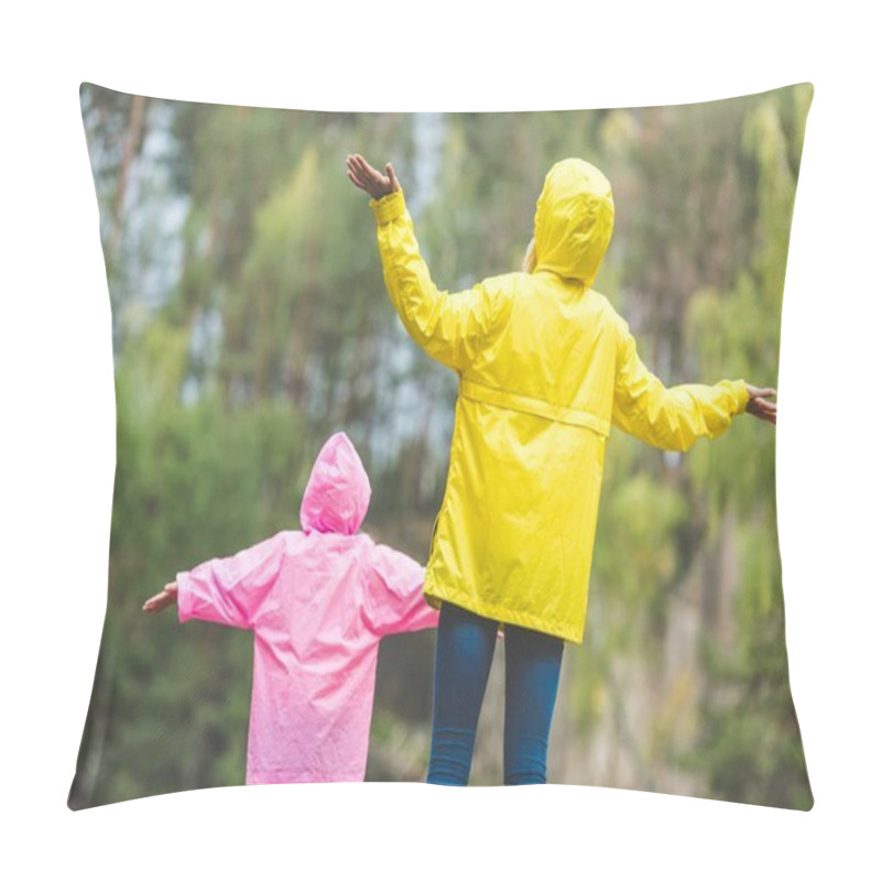 Personality  Family In Raincoats With Outstretched Arms Pillow Covers