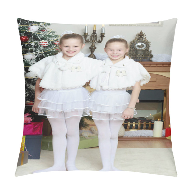 Personality  Festive Little Girls Hugging. Pillow Covers