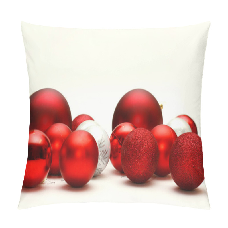 Personality  Christmas Decorative Bulbs Scattered And Isolated On White Backg Pillow Covers