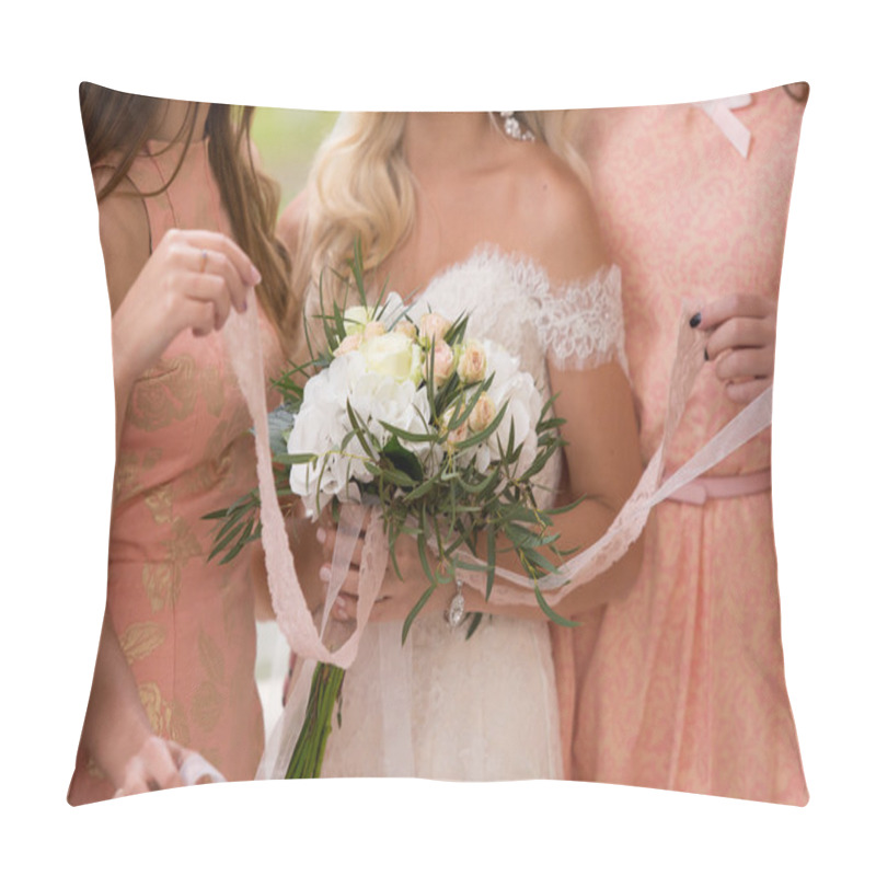 Personality  Bride At A Wedding With The Girlfriends Pillow Covers