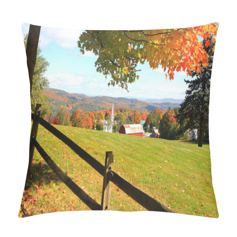 Personality  Small Church In Peachem Village In Vermont Pillow Covers