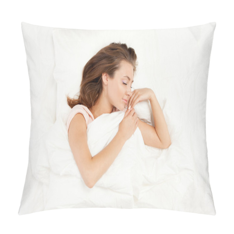 Personality  Woman Sleeping In Her Bed Pillow Covers