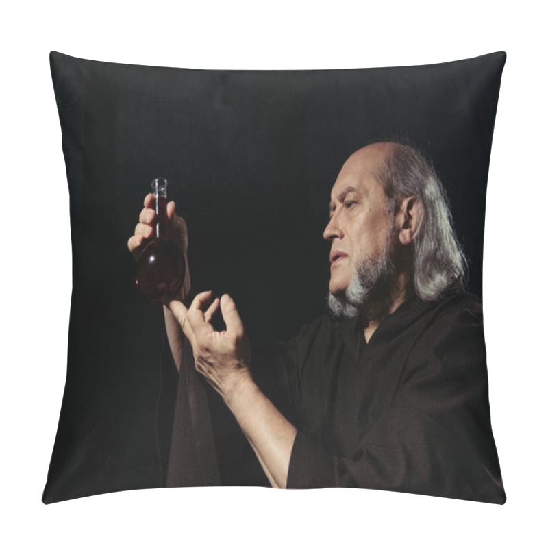 Personality  Bearded Alchemist In Mantle Holding Flask With Potion Isolated On Black Pillow Covers