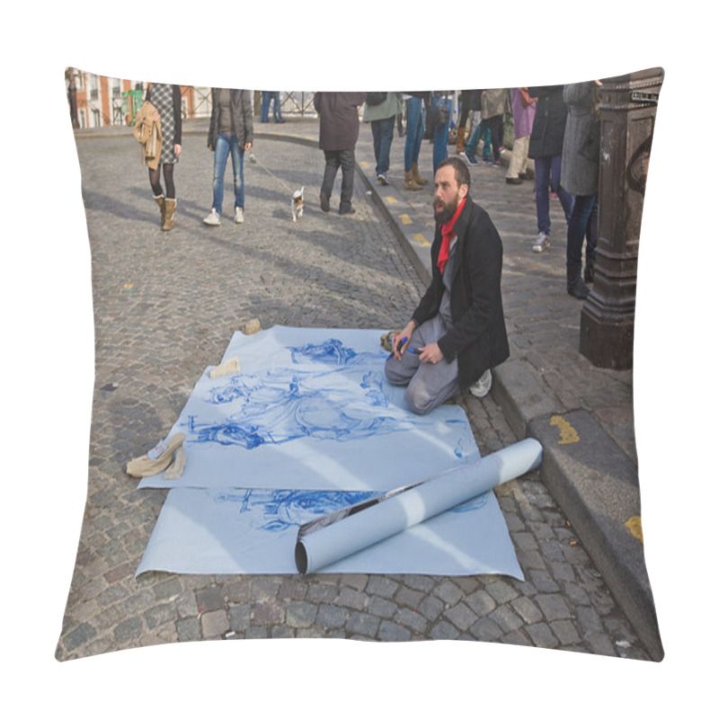 Personality  Street Painter On Montmartre Hill, Paris Pillow Covers