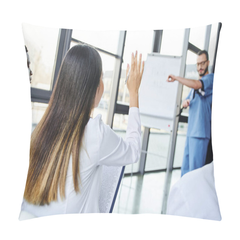 Personality  First Aid Seminar, Blurred Medical Instructor Showing Compressive Tourniquet, Young Woman Asking Questing Near Multiethnic Group, Emergency Preparedness And Life-saving Skills Concept Pillow Covers