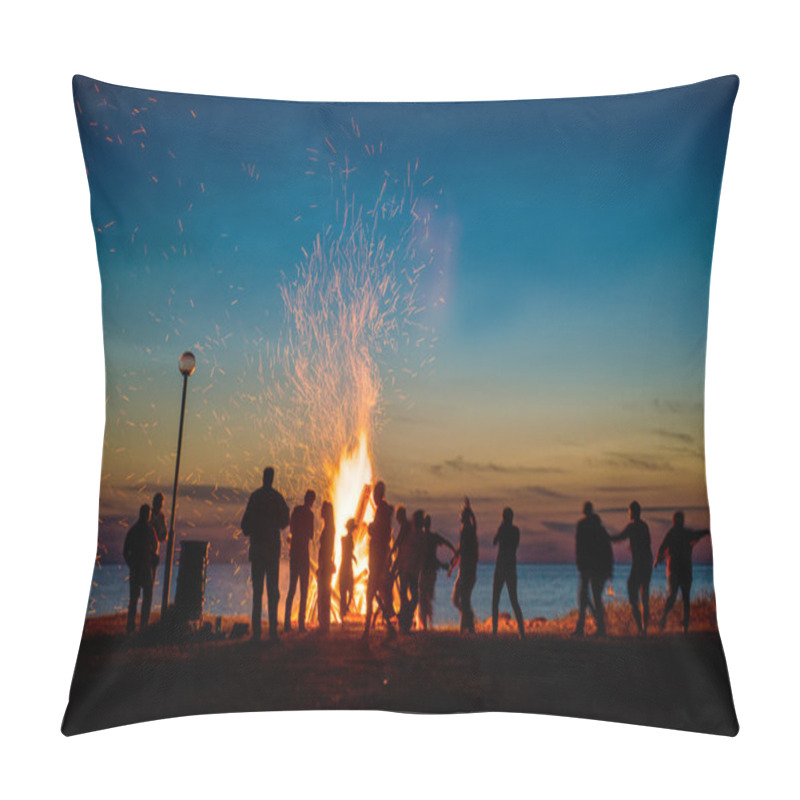 Personality  People Resting Near Big Bonfire Outdoor Pillow Covers