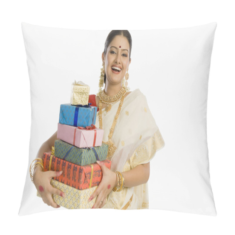 Personality  Woman Holding Shopping Bags Pillow Covers