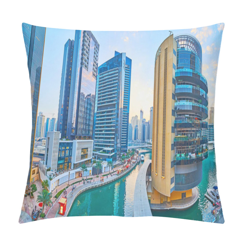 Personality  DUBAI, UAE - MARCH 2, 2020: Dubai Marina Boasts Hundreds Of Luxury Residential, Entertainment And Businessedifices, Such As Crowne Plaza, Silverene Towers Or Pier 7 Restaurant Complex, On March 2 In Dubai Pillow Covers