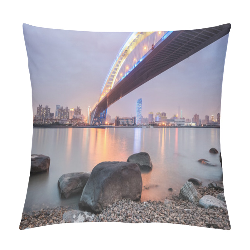 Personality  Shanghai Lupu Bridge In Nightfall Pillow Covers