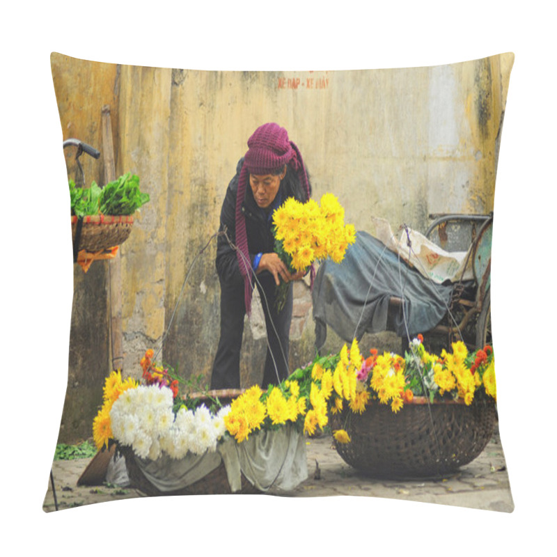 Personality  Vietnam Florist Vendor In A Small Market At February 02, 2013 In Hanoi, Vietnam. Pillow Covers