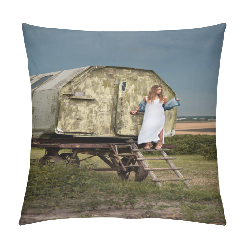 Personality  Young And Beautiful Hippie Girl Near Trailer Pillow Covers