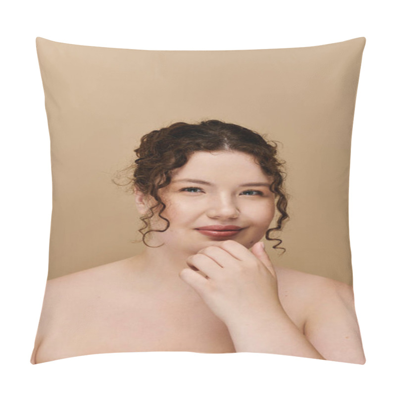 Personality  A Confident And Elegant Plus Size Woman Smiles Softly Against A Warm Backdrop, Radiating Beauty. Pillow Covers