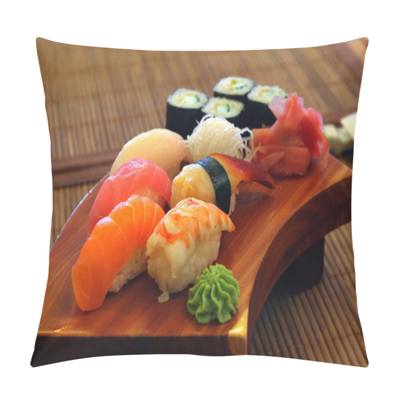 Personality  Interior And Menu Japanese Restaurant Pillow Covers