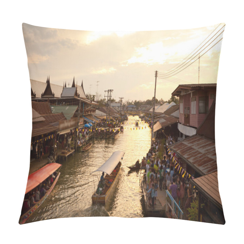 Personality  Floating Market Pillow Covers