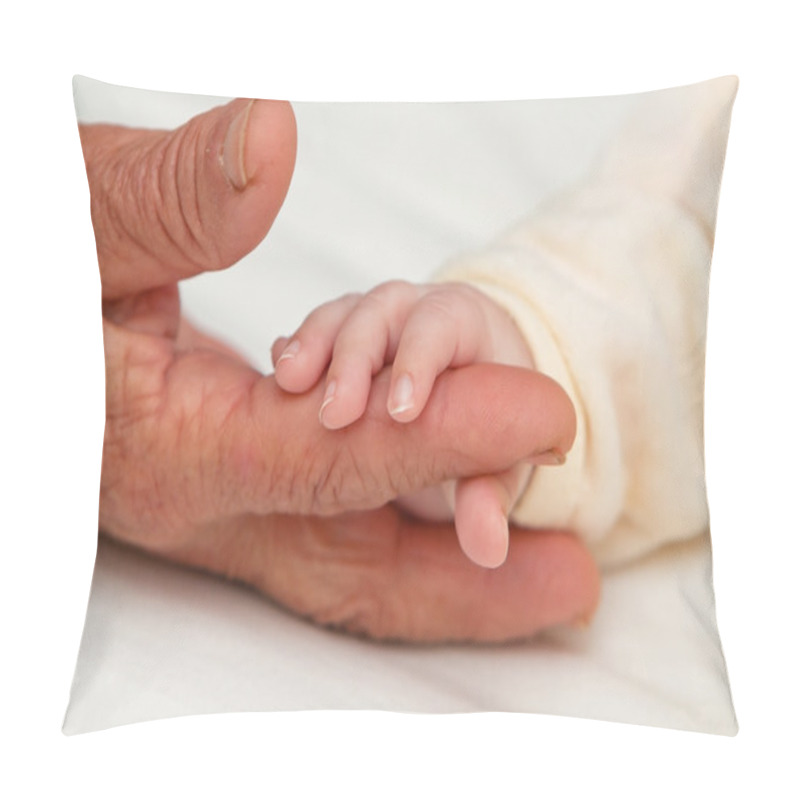 Personality  Baby Holding Great Grandma Finger Pillow Covers