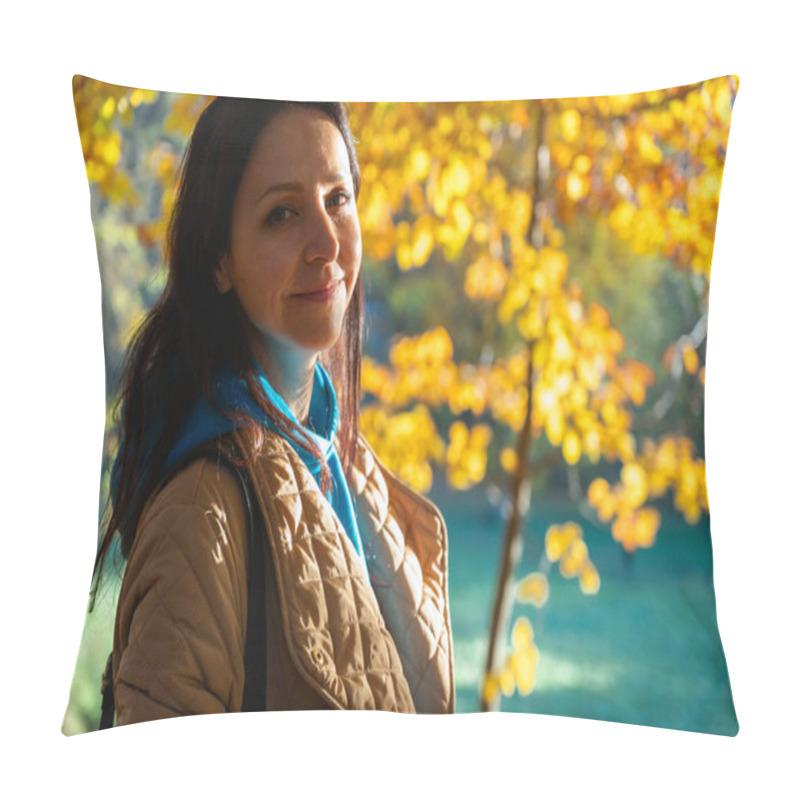 Personality  Portrait Of A Smiling Woman In Soft Autumn Sunlight Surrounded By Golden Leaves. A Warm And Vibrant Outdoor Scene Reflecting The Joy And Beauty Of The Fall Season Pillow Covers