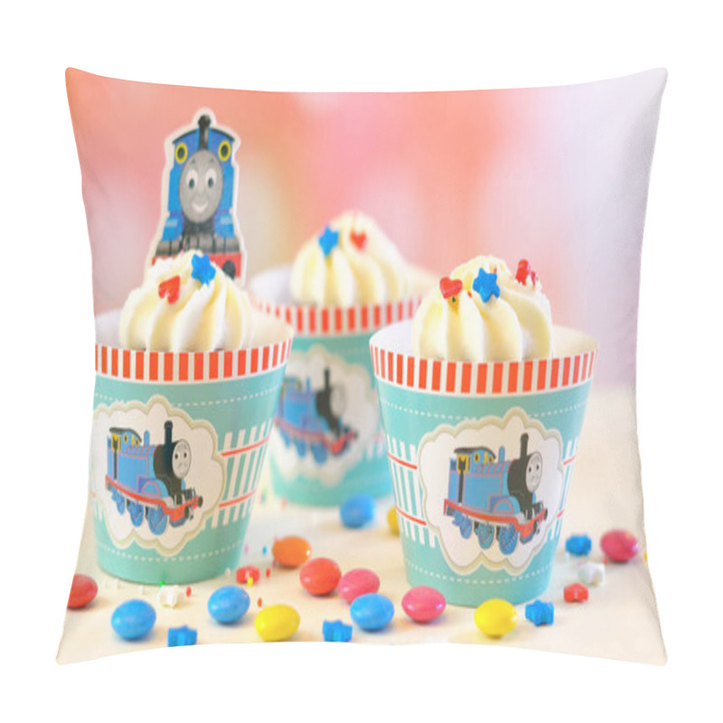 Personality  Childrens Birthday Party Thomas The Tank Engine Themed Cupcakes. Pillow Covers