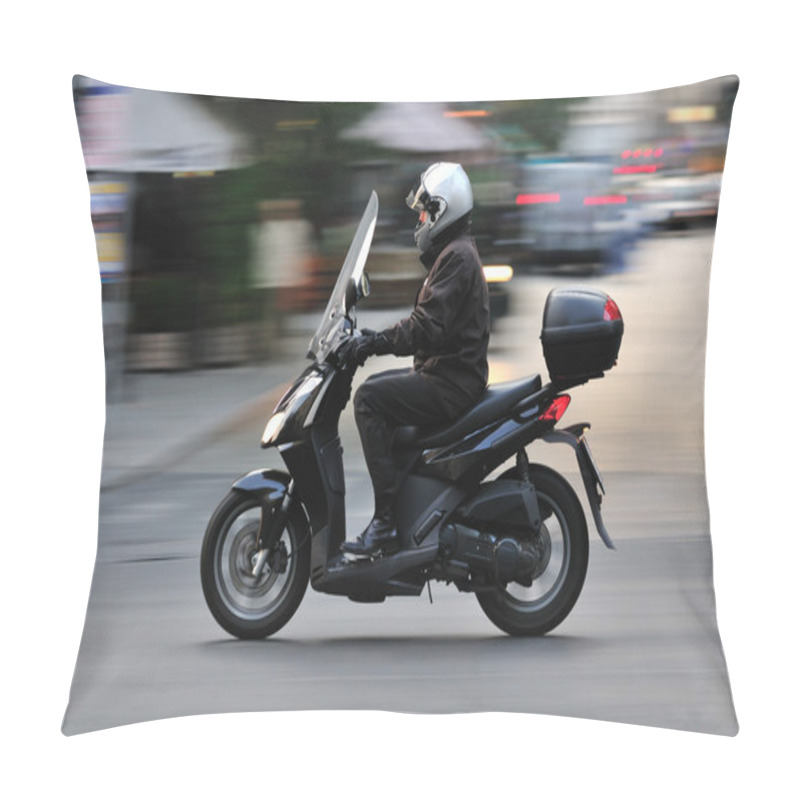 Personality  Scooter Move Pillow Covers