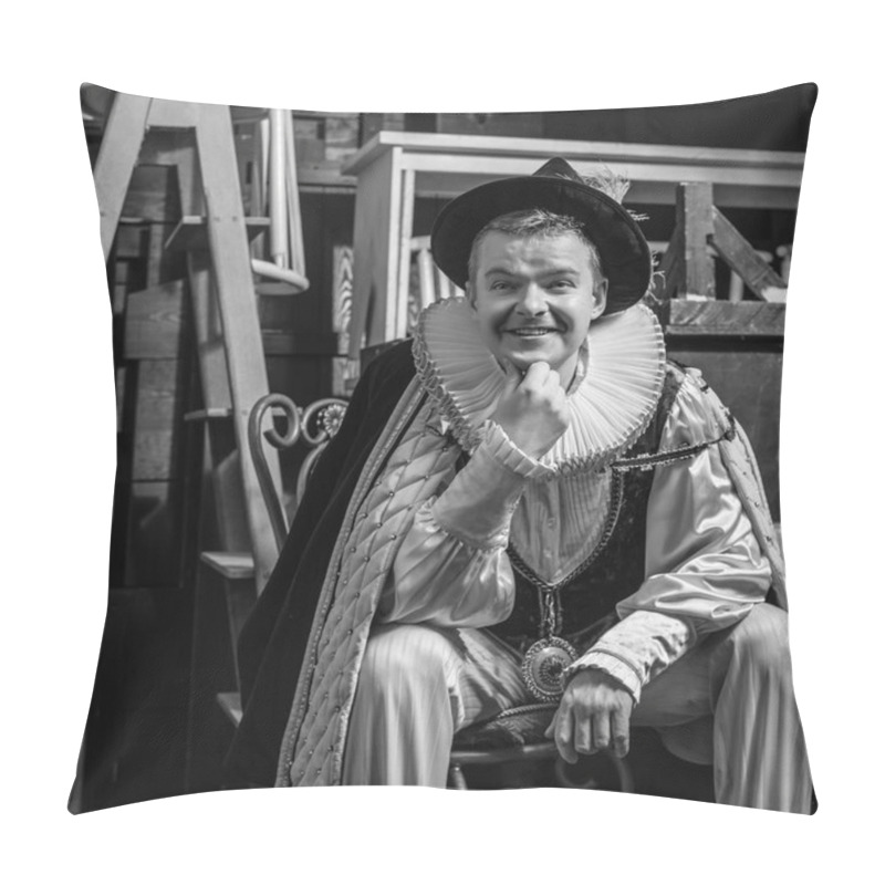 Personality  Actor Dressed Historical Costume In Interior Of Old Theater. Black-white Photo. Pillow Covers