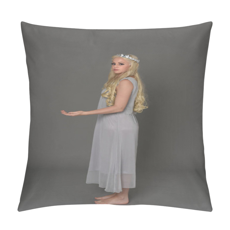 Personality  Full Length Portrait Of Blonde Girl Wearing Crow And Grey Dress, Standing Pose In Side Profile.  Grey Studio Background. Pillow Covers