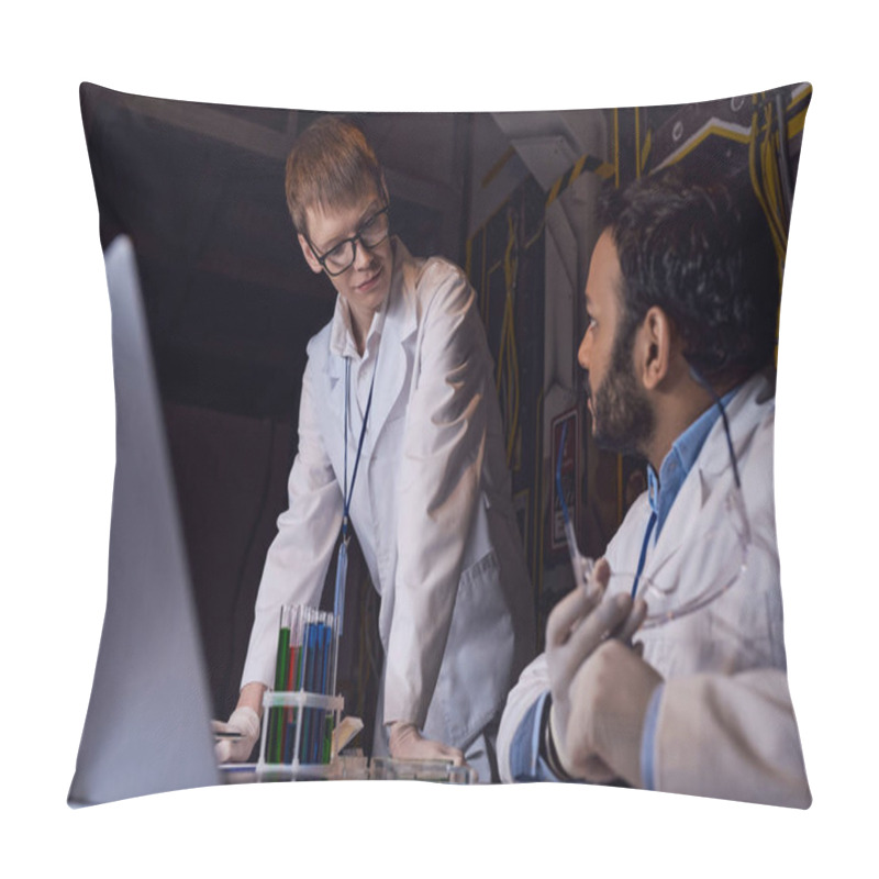 Personality  Multiethnic Scientists Talking Near Laptop And Test Tubes With Alien Life Samples In Futuristic Lab Pillow Covers