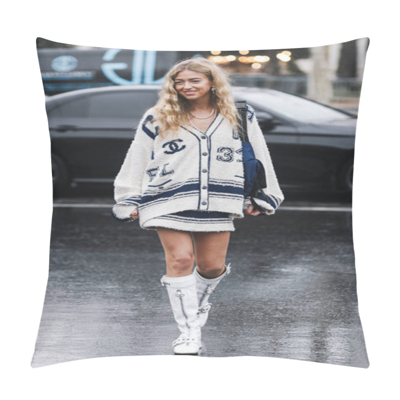 Personality  Paris, France - March 05, 2019: Street Style Outfit Before A Fashion Show During Milan Fashion Week - PFWFW19 Pillow Covers