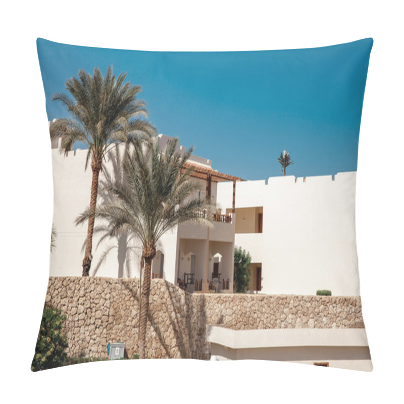 Personality  Luxury Egyptian Hotel With Palm Tree Pillow Covers