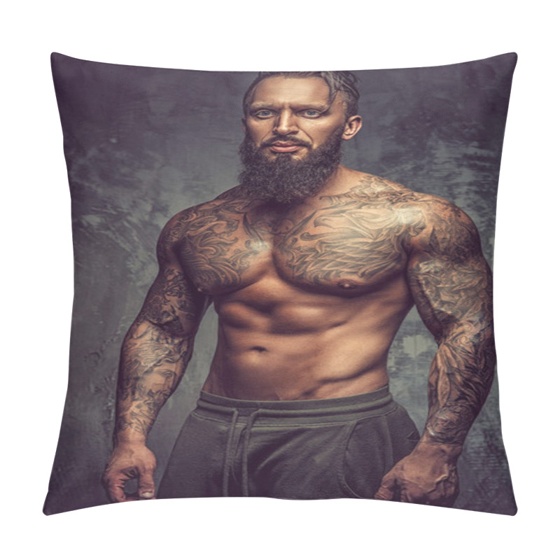 Personality  Naked Man With Tattooed Body Pillow Covers