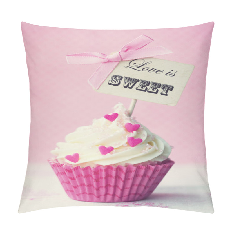 Personality  Valentine Cupcake Pillow Covers