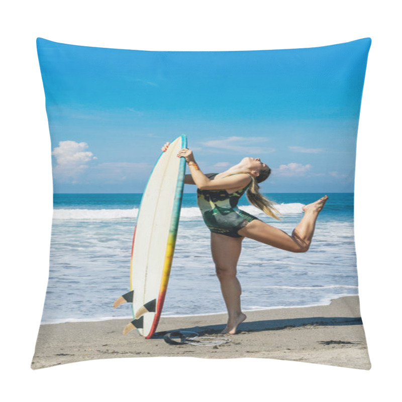 Personality  Posing Pillow Covers