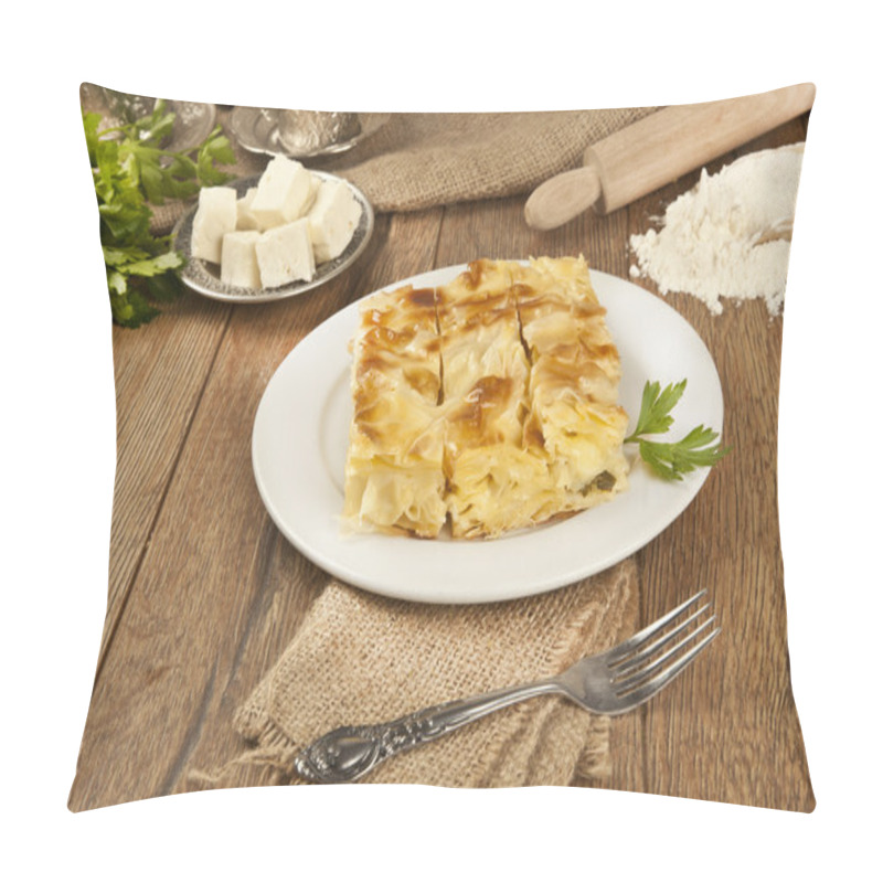 Personality  Turkish Style Meat And Cheese Stuffed Filo Dough Borek Served Su Boregi Pillow Covers