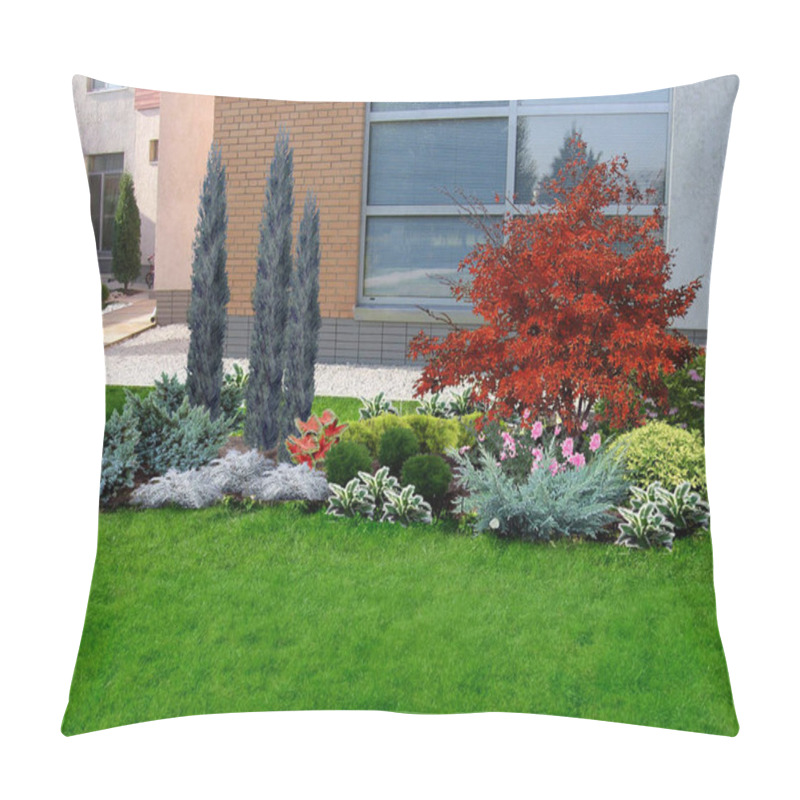 Personality  Nature Scene And Green Design Features 3D Illustration Pillow Covers